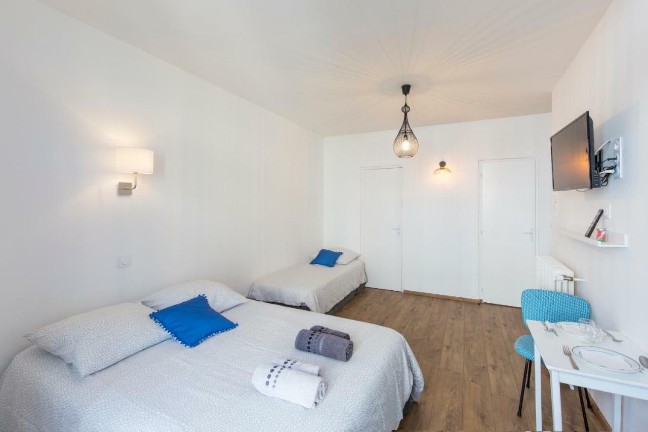 Le Pavillon Bleu Apartment Lourdes Exterior photo
